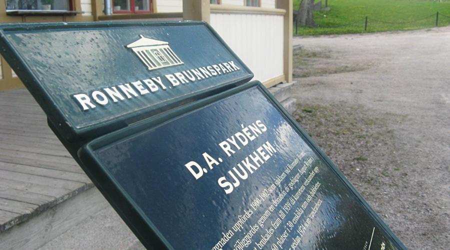 Ronneby Brunnspark Vandrarhem Och B&B Екстериор снимка
