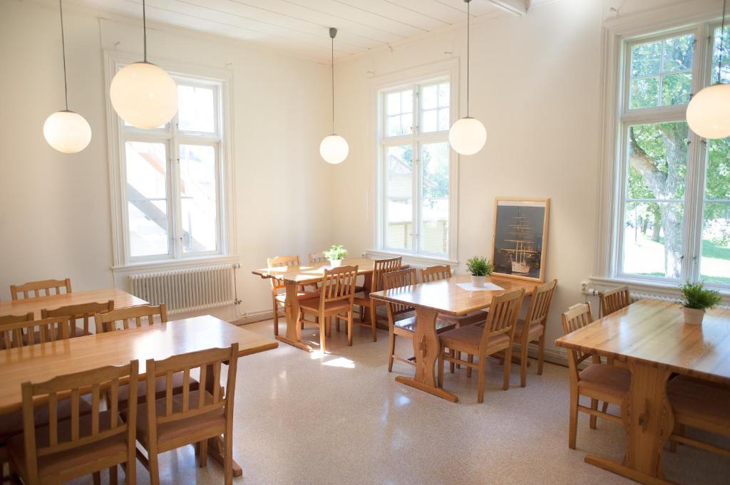 Ronneby Brunnspark Vandrarhem Och B&B Екстериор снимка