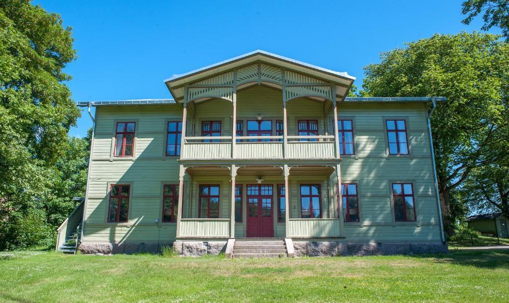 Ronneby Brunnspark Vandrarhem Och B&B Екстериор снимка