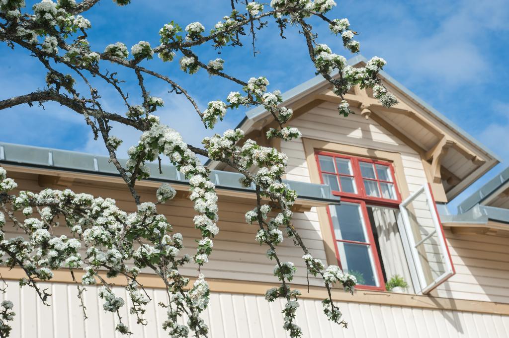 Ronneby Brunnspark Vandrarhem Och B&B Екстериор снимка